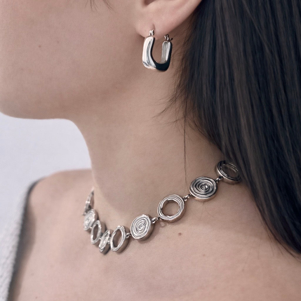 PENDIENTES MALA MÍA PLATA